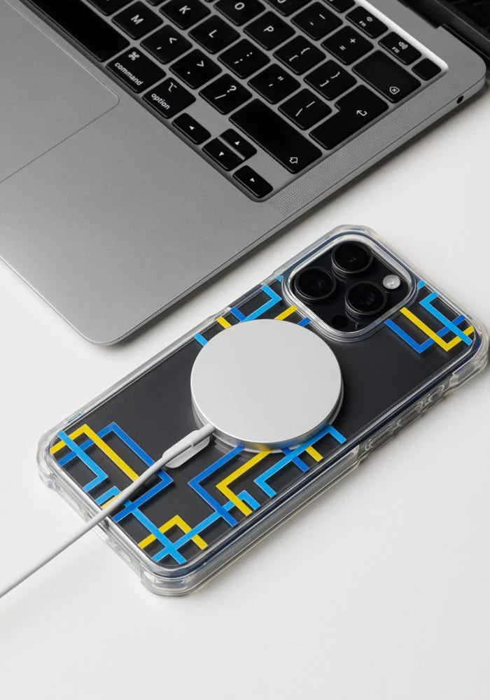 iPhone MagSafe
